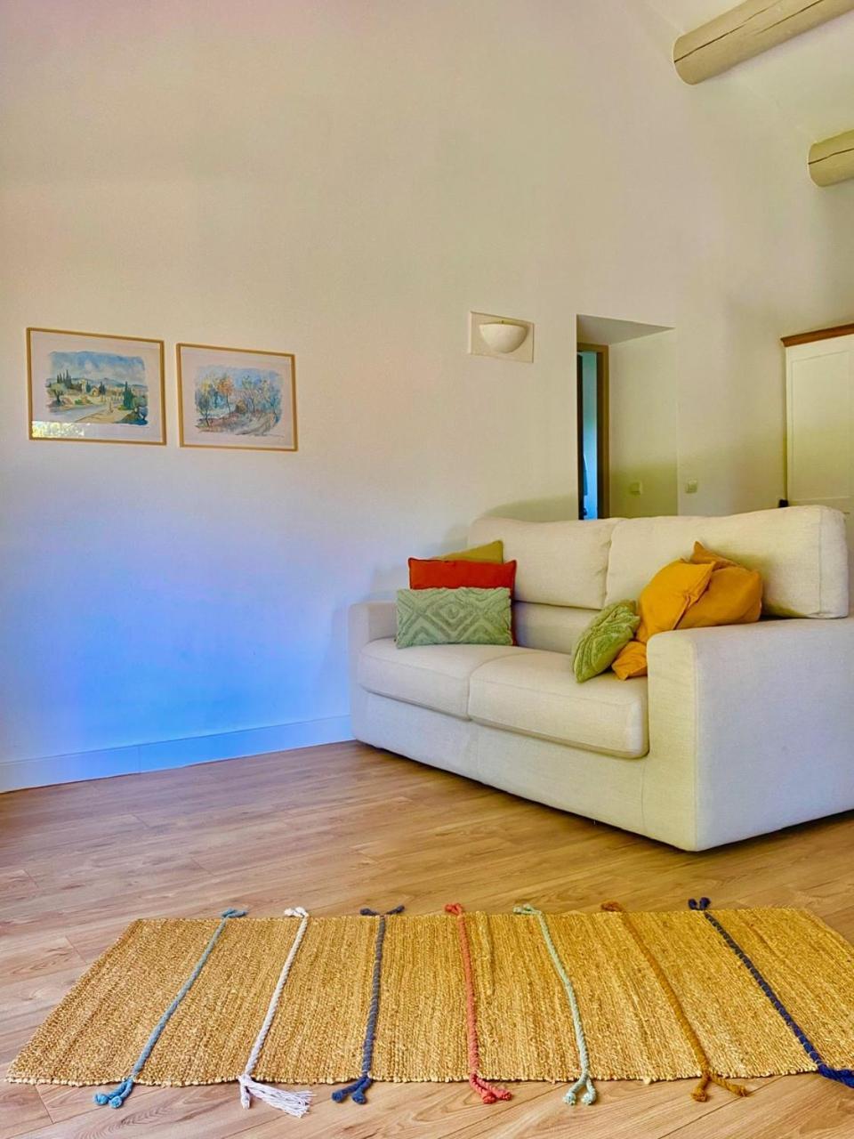Appartement neuf et au calme proche Avignon Althen-des-Paluds Esterno foto